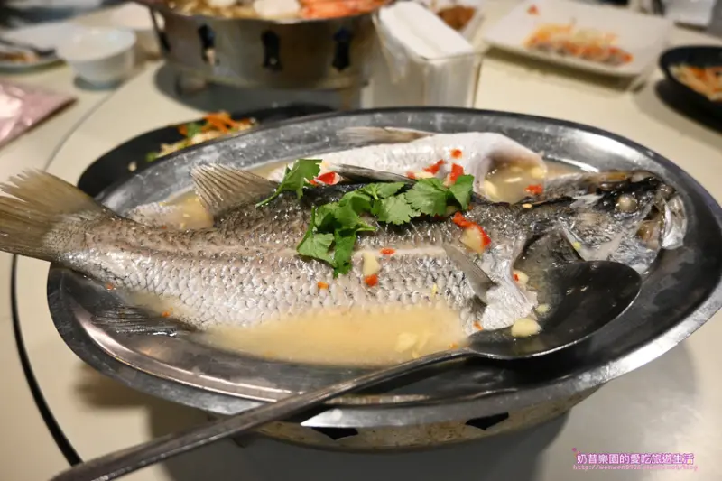 [台北松山區]泰式生蝦必點！平價泰式料理吃到飽-泰鼎泰式料理 捷運南京復興站