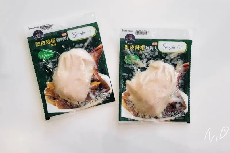 [雞胸食記]7-ELEVEN。【Simple-Fit×21Plus】剝皮辣椒風味雞胸肉