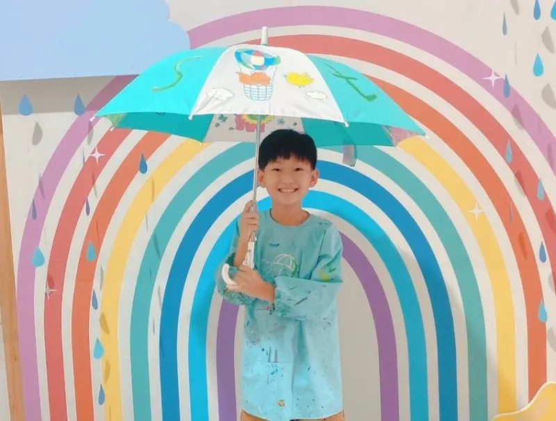 台中親子DIY，大振豐洋傘文創館，畫出一把獨一無二的雨傘 !