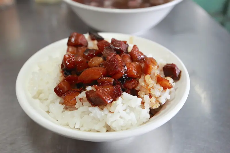 陳記善化牛肉湯 /樂天小高&樂天人生 提供