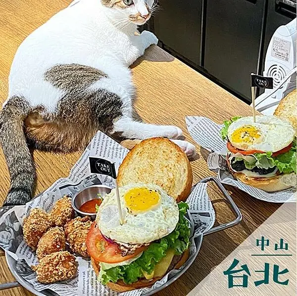 TakeOut Burger&Cafe｜貓貓環繞美式漢堡推薦 @neru.foodie / 丸の良食