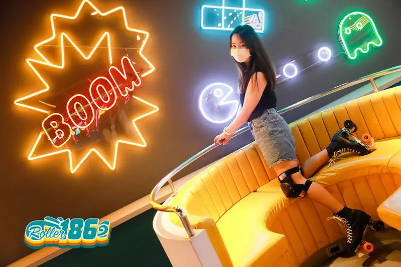 【東區/新時代百貨】到台中千萬不能錯過的美式復古溜冰場-Roller 186滑輪場 （圖多）（廠商邀約）