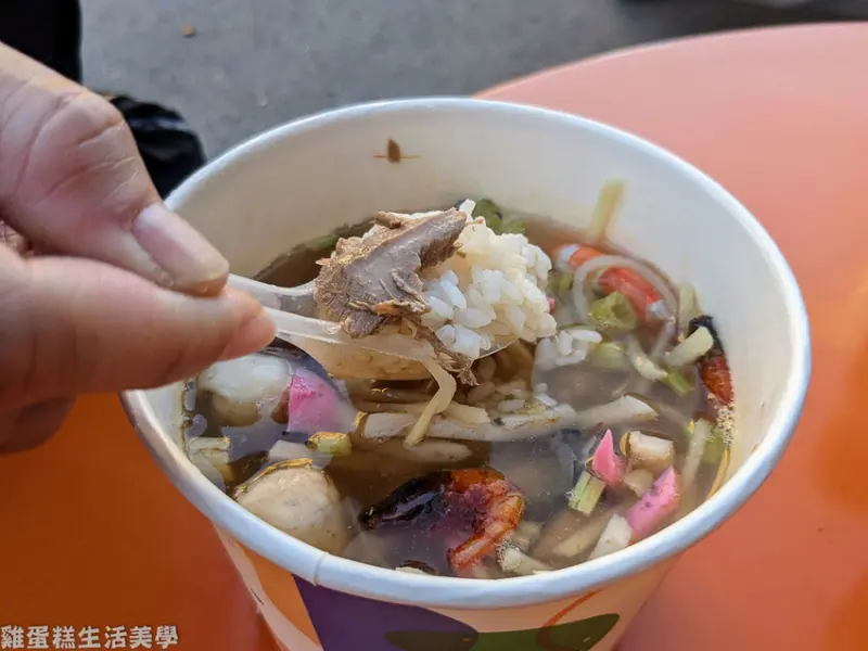 【屏東食記】東港阿卿姐飯湯 - 東港人的在地早餐，整碗滿滿的海鮮實在過癮