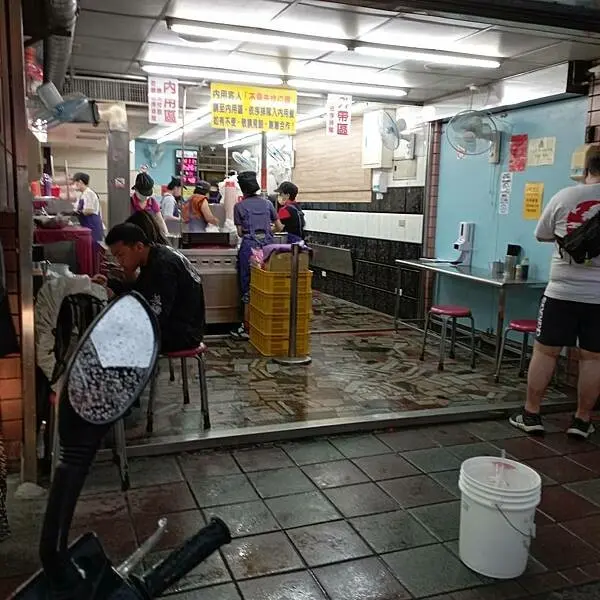 新北市三重區【走。遊新北】三重北港江記龍門生炒鴨肉焿