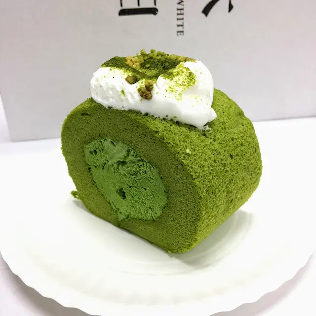 厚實貫穿！小山園抹茶生乳捲《Miles.Q》