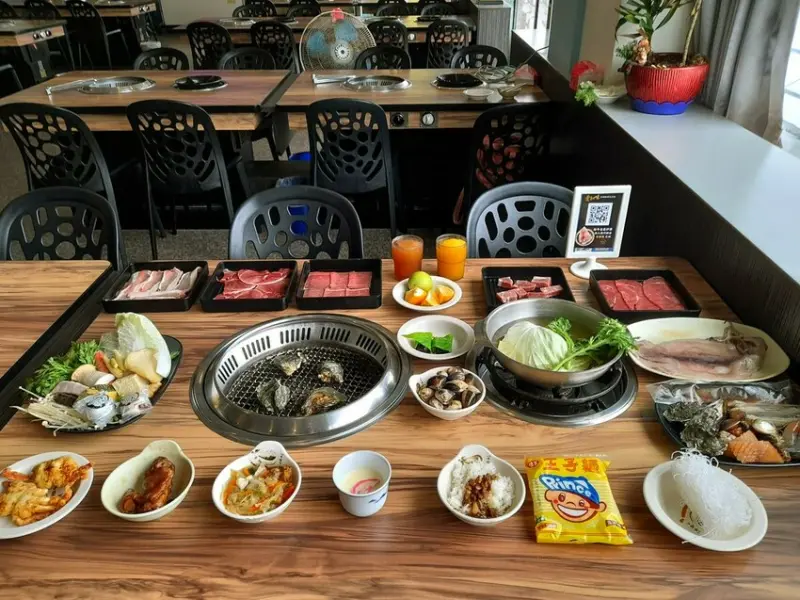 【美食】「愛知味自助式吃到飽燒烤店」火烤三吃，自助百匯吧、宜蘭吃到飽推薦、宜蘭燒烤推薦、宜蘭火鍋推薦