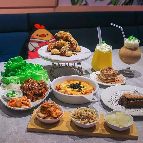 【台北美食】饗韓食尚韓食～台北東區韓式料理推薦～免費韓服體驗、三種小菜免費續到飽～捷運忠孝敦化站～