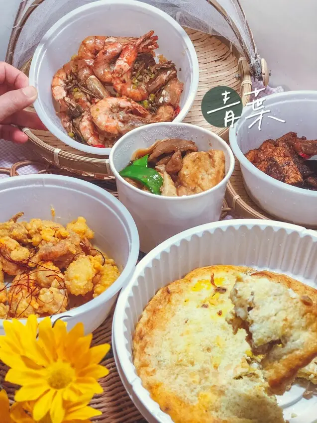 台北中山外帶首選!防疫超級套餐優惠價最低64折!台菜始祖『青葉』金沙花枝、鹹酥蝦在家輕鬆吃