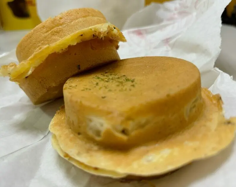 台北中山｜晴光紅豆餅 ＆ 四平車輪餅 車輪餅大比拼 到底哪個最好吃？ | Beauty Update