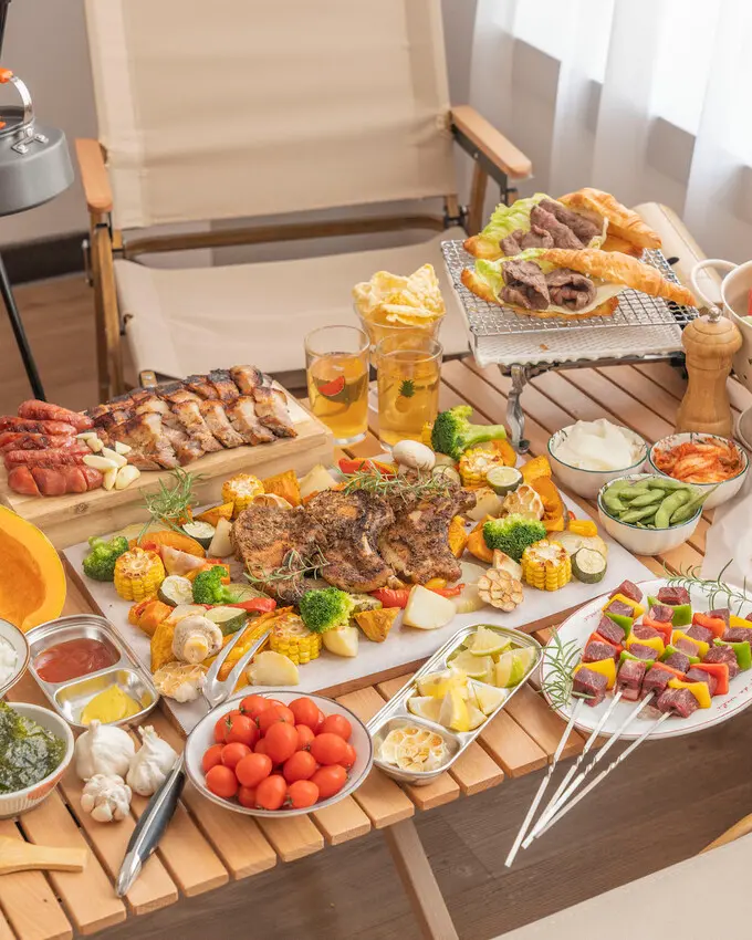 中秋烤肉推薦 台畜2022中秋烤肉組｜超豐富烤肉組宅配到府，免備料就能優雅烤肉過中秋! · 算命的說我很愛吃
