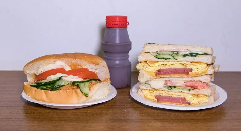 【基隆老味道之二十六】基隆早餐解答.素志久碳烤三明治(原九號七十年老難碳烤三明治).基隆遊子的鄉愁滋味