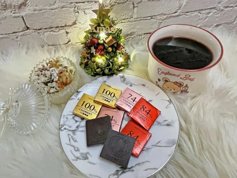 宅配美食開箱丨台中光復新村丨巧遇農情：100%無糖巧克力，最原始的巧克力風味