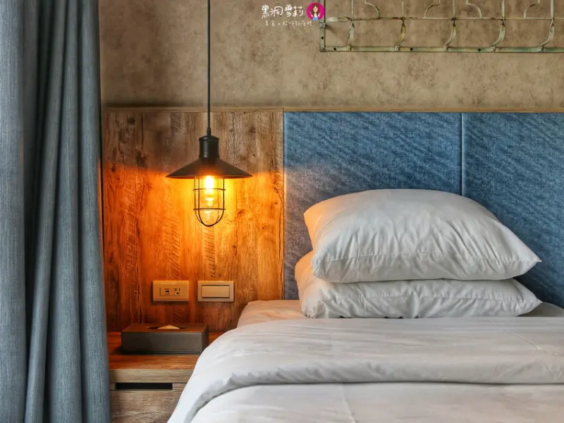 暖時逸旅SOMER HOTEL｜離小吃近飯店位置好〃近鴨母寮、永樂市場、水仙宮市場、赤崁樓