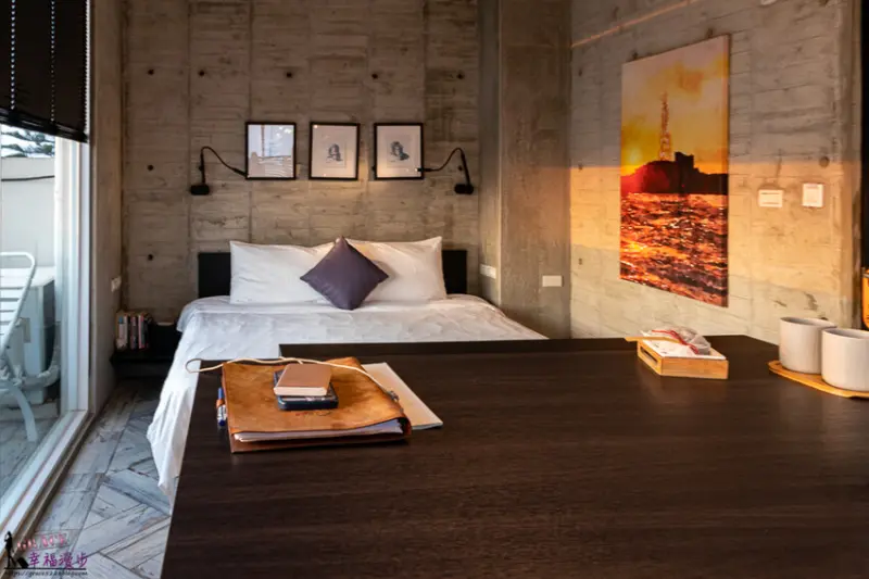 彩色珊瑚礁民宿Color Coral Hostel｜澎湖–有特色的房型設計，頂樓有露天SPA池，型男大主廚也來此拍攝