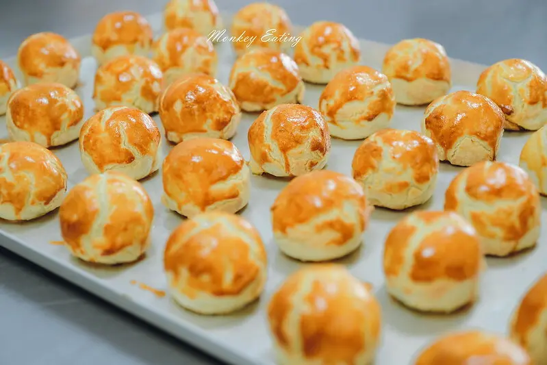 台中一福堂百年糕餅老店，中秋節人氣菠蘿蛋黃酥！限量早鳥預購優惠開跑，台中伴手禮推薦