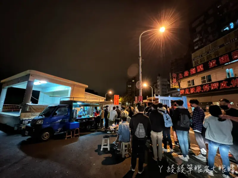 凌晨三點半開賣不到兩小時就完售！新竹超狂在地人氣早餐！六家橋頭早餐（暫時歇業）