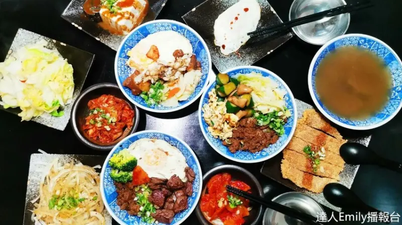 旻哥古早味台中店｜每日限量牛B飯,Google好評4.5分