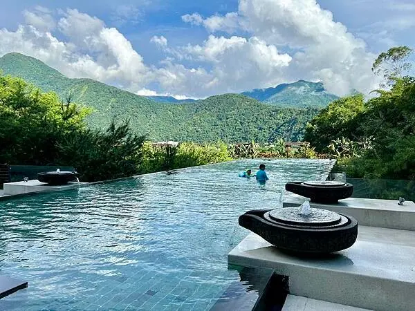 [南投住宿] The Bal'e Villas 牛眠埔里 巴峇島風Villa 露天泳池 明星都來渡假了！#南投埔里兩天一夜 @蛋寶