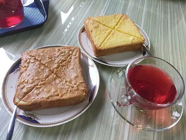 宜蘭灆咖啡石城店~玻璃屋270度絕美海景咖啡廳~眺望龜山島~聽說也是一個觀日出的好地方~