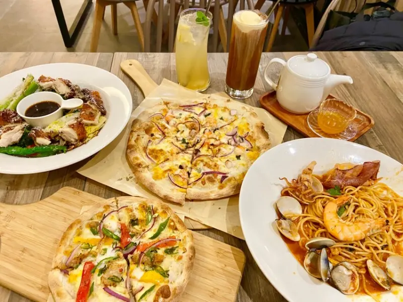 2023 港前西湖捷運站 內湖不限時餐廳推薦 漫時生活 Leisure time 義式料理 自家烘焙咖啡豆 百人座位空間租