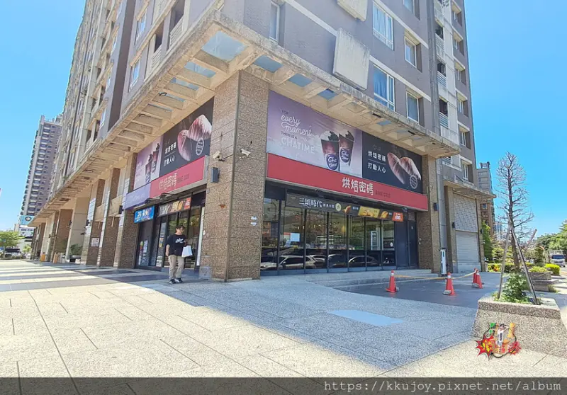 烘培密碼｜三頌時代經典不敗｜鹽可頌、香頌、羅頌，五星烘焙大賞｜芒果小甜心，濃膩果香入口即化｜濃郁奶香、鹹甜經典、酥香Q彈，款款經典；一試成主顧。