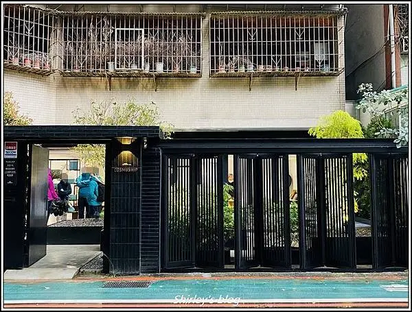 捷運大安森林公園站．Cosmoship 宇宙小艇(咖啡/甜點)