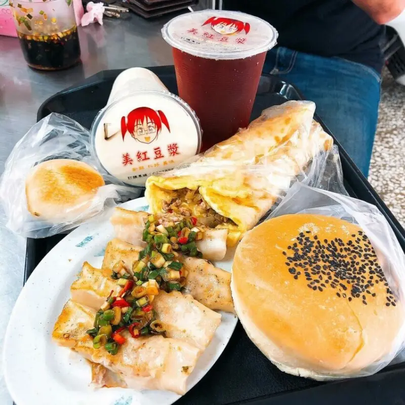 高雄市左營區【2024左營美食推薦】17家必吃左營小吃、高鐵左營附近美食、餐廳、左營宵夜、伴手禮、高雄左營美食懶人包