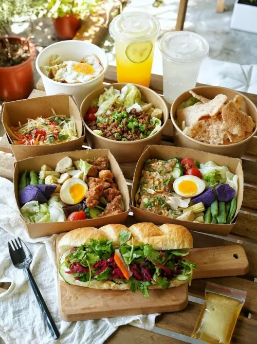 【咕蔬搖-新概念舒肥鹹水雞】低油低鹽的健康外帶餐盒推薦！招牌酥酥雞餐盒+芒果氣泡水飲完美組合~Feat.越好吃 - 阿華田的美食日記