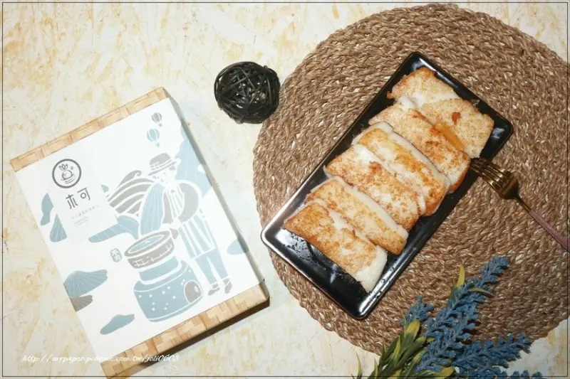 【木可蘿蔔糕】六十年手工蘿蔔糕專賣店 堅持古法手工製作 木製蒸籠蒸煮而成 呈現最原始深層的味道