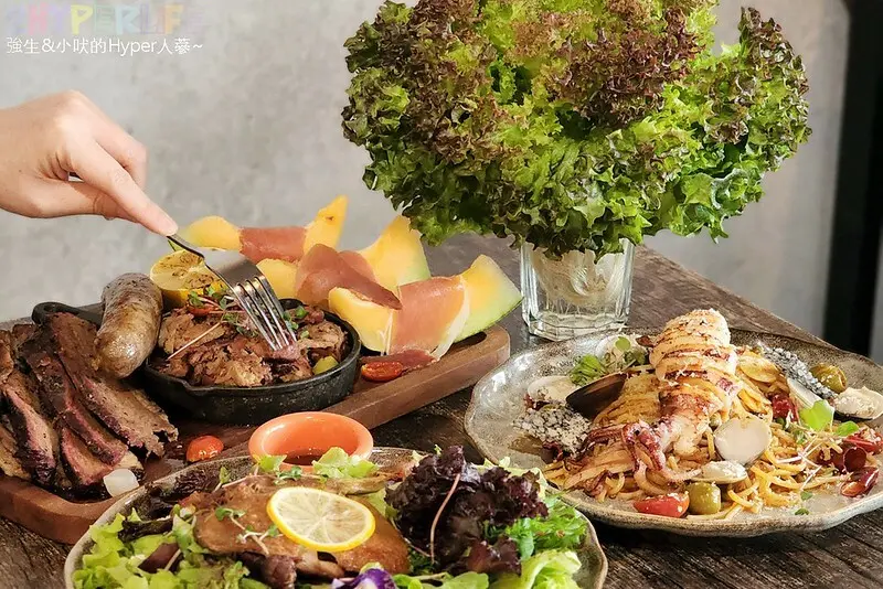 台中超狂早午餐，水耕生菜完全自己種、還內建超大籃球場遊戲區，近文心森林公園捷運站步行10分可到～