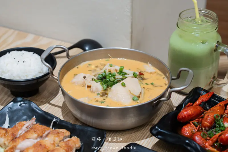 玉品軒茶棧_藏身大樓裡的極鱻「麻辣小龍蝦」，台中太平餐廳，台中酸菜魚推薦_菜單