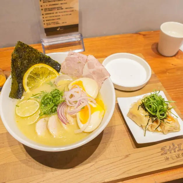 大安美食。柑橘Shinn 甘醇柑橘拉麵 台北必吃不一樣的果香清甜拉麵