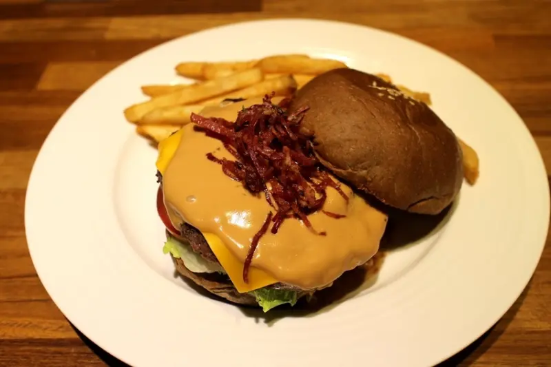 【西門町美食推薦】美式餐廳推薦/西門町聚餐推薦/漢堡&早午餐推薦-Stan & Cat 史丹貓美式餐廳 西門店