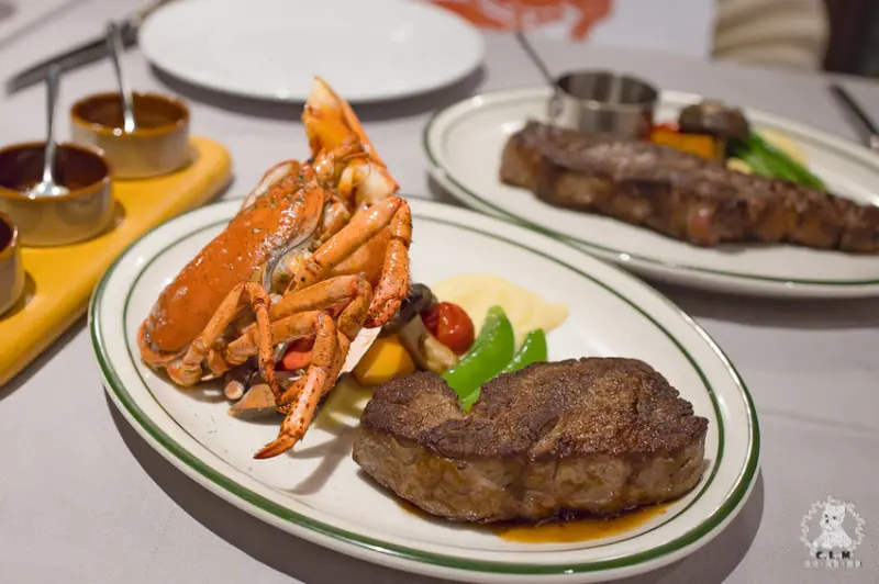 雅室牛排大直旗艦店｜台北中山大直食記｜新推出新年2022限定套餐，牛排及蒸烤活龍蝦好吃推薦 - 卡爾茗 C.L.M.