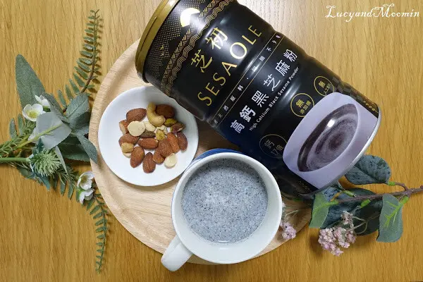 【芝麻粉推薦】芝初高鈣黑芝麻粉。100%黑芝麻粉，高纖無添加糖，新鮮細緻好沖泡喉嚨不卡卡