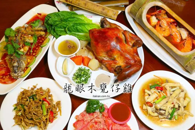 都市裡露天吃甕仔雞!!不用跑山區、免去關子嶺!台南市區就有脆皮會噴汁的甕仔雞可以吃啦「龍眼木甕仔雞」台南熱炒｜台南宵夜｜古早味料理｜古早味甕缸雞 - 台南好Food遊