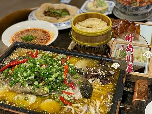 【台南善化美食】LA時尚川菜│層次辣椒美學，挑戰你舌尖的越夜越狂野