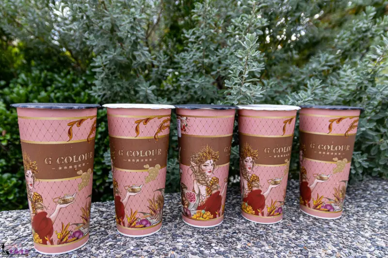 G Colour 金色魔法紅茶｜北區台中市-一中街飲料推薦這家華麗的飲料店，以世界莊園茶葉沖泡出高等級紅茶飲品