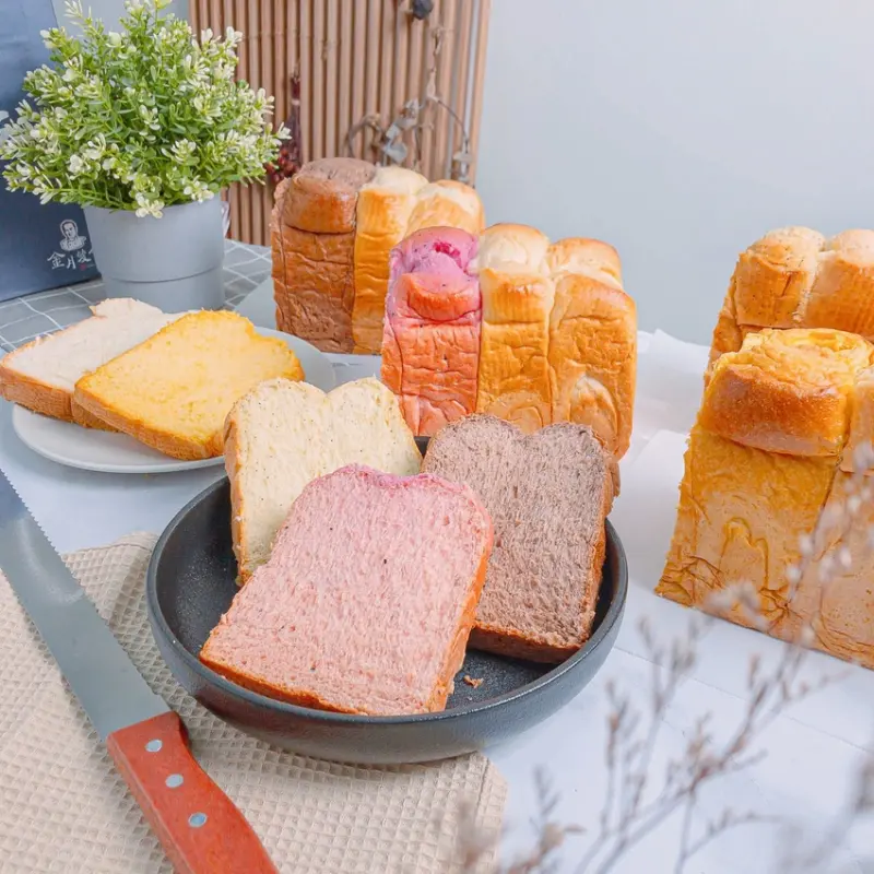 超獨特水果吐司賣完就沒了，越嚼越有水果香，百香果吐司必點 | 【新竹 竹北市】金月笈食．皇后吐司專賣店