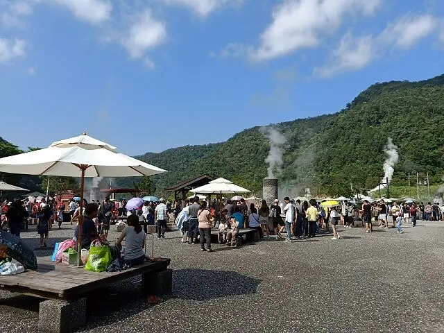 清水地熱公園~~宜蘭人氣景點．提竹簍體驗煮食的樂趣．全家同遊野餐好去處
