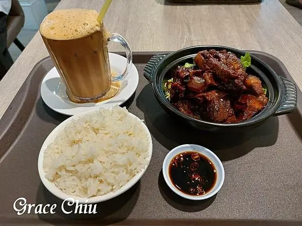 吧生仔大馬料理店～馬來西亞料理專賣，乾肉骨茶鹹香帶甜還帶點辣好下飯