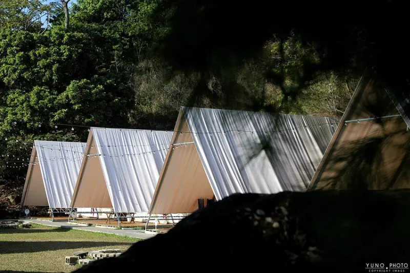 台中市太平區到山林中露營療癒一晚！免裝備享一泊二食/戶外野餐充電之旅 優惠碼mm9758｜蟬說：山中靜靜(台中豪華露營推