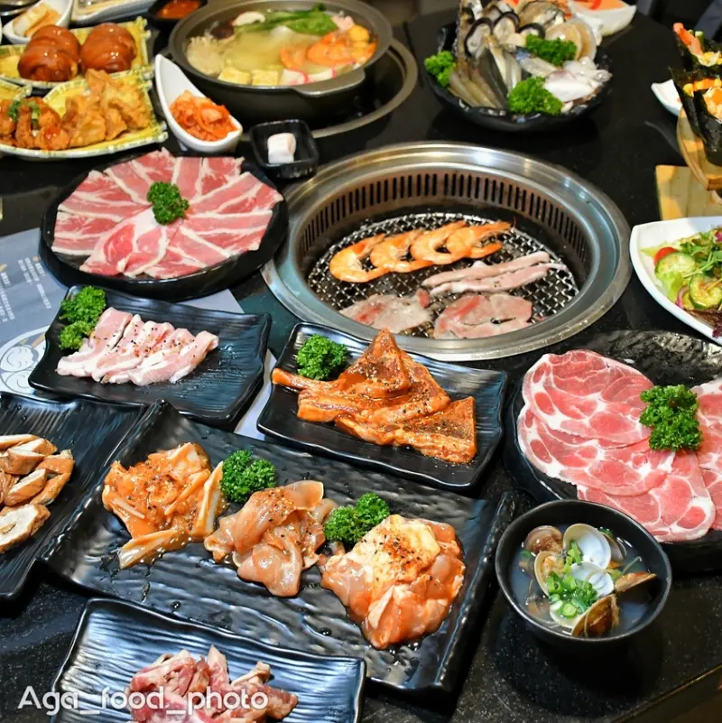 【新北土城】石頭日式炭火燒肉 土城尊榮旗艦館 | 平價燒烤吃到飽，高CP值火烤兩吃