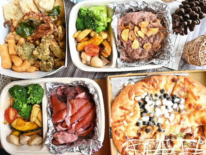 牛室炙燒牛排｜台中人氣牛排館，外帶餐盒超彭派，豪華牛排、德式豬腳，還有邪惡鹽酥雞拼盤讓你欲罷不能