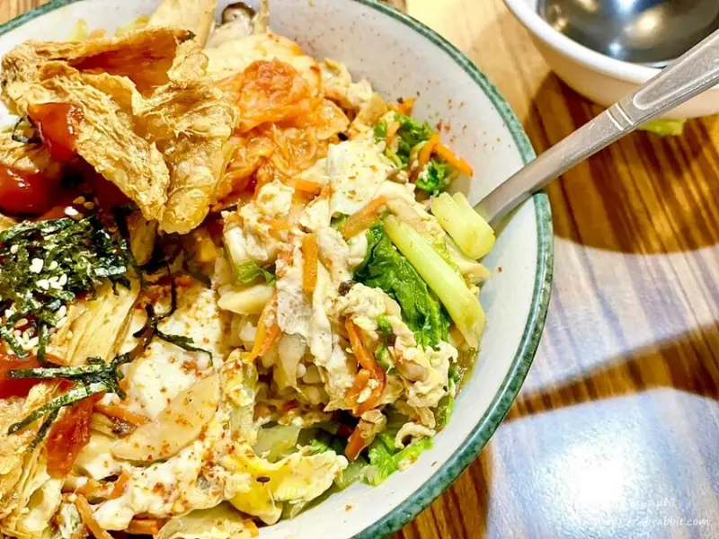 台中蔬食餐廳推薦-滷菩提 GOOGLE評分4.4顆星！