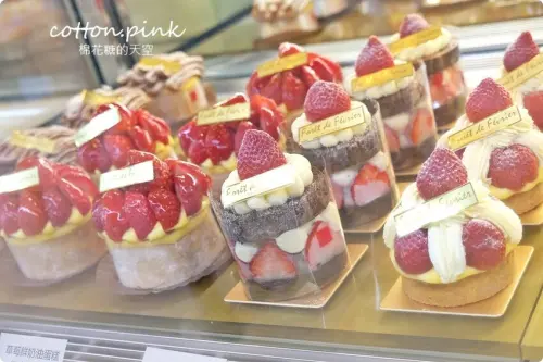 台中隱藏版甜點店大推～草莓蛋糕捲草莓滿出來！二月森藏在小路不好找 - 棉花糖的天空