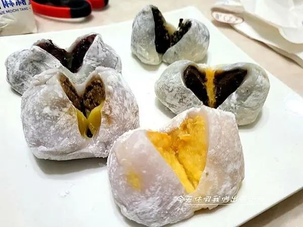 台中市西屯區米玥麻糬堂(台中精誠店)。前衛的傳統點心一個人吃掉三個絕對是沒問題的吃完不會膩口的滋味