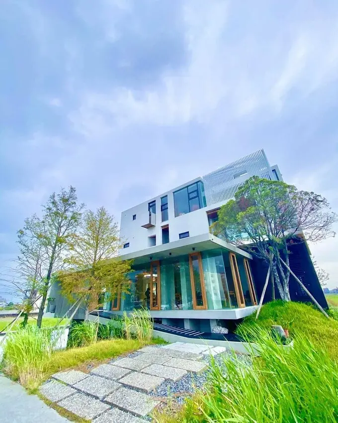 宜蘭縣五結鄉【2024宜蘭特色民宿推薦】來去宜蘭住一晚・稻田中自然美景・最令人心曠神怡的特色民宿