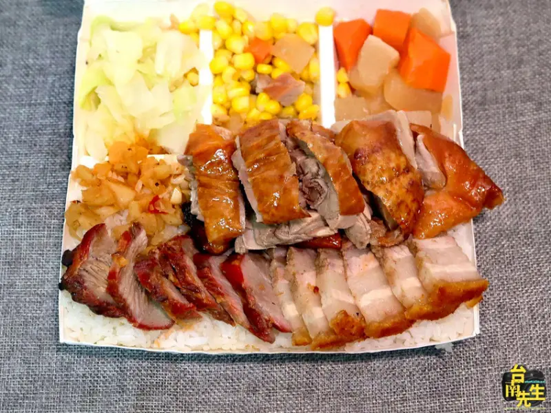 台南港式燒臘／香港師傅掌廚／限量供應晚來保證吃不到／台南最神奇的脆皮燒肉／悶2小時都沒有變軟／卡滋卡滋超酥脆／內行老饕一吃就愛上