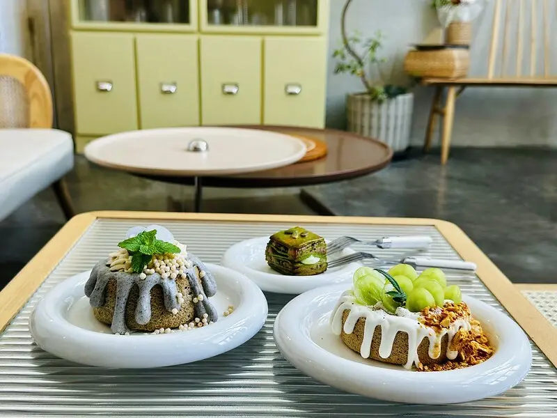 【台灣，桃園市，龍潭區】SUSUMU 蛋糕 甜點 咖啡，住宅區巷弄間的美味又好拍的小店。（桃園下午茶/龍潭甜點